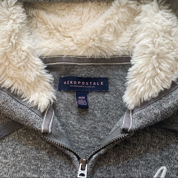 AEROPOSTALE➡️2/$9 3/$11⬅️Gray faux fur lined HOODIE (women’s M) Zip up front - Picture 2 of 8